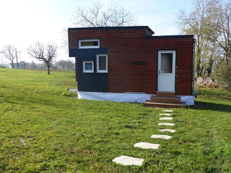 Mon Ptit Nid House Tiny House Apartment Panissieres Exterior photo