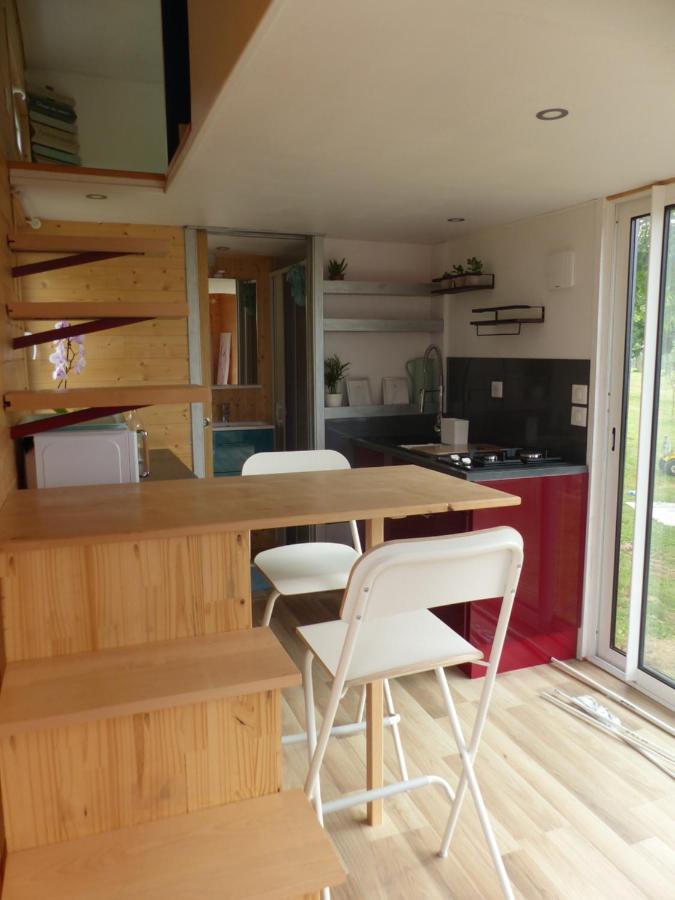 Mon Ptit Nid House Tiny House Apartment Panissieres Exterior photo