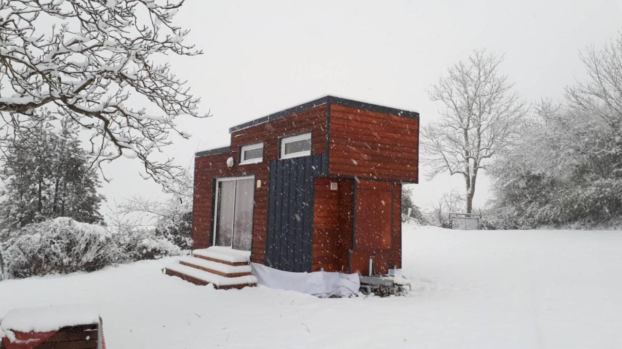Mon Ptit Nid House Tiny House Apartment Panissieres Exterior photo